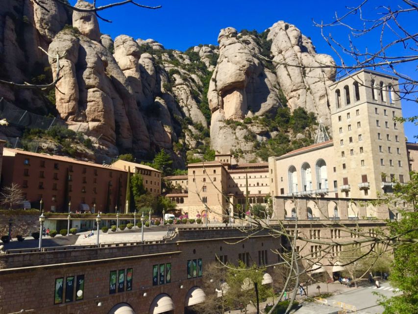 Barcelona: Private Montserrat Tour with Entry Tickets - Manresa adds food and browsing time