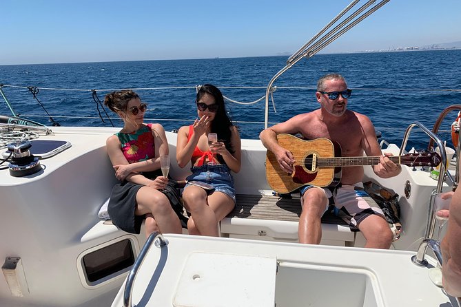 Barcelona Private Sailing Tour with Drinks for Family and Friends - Price, group size, and value