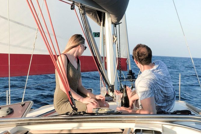 Barcelona Private Sailing Tour with Drinks for Family and Friends - What two hours on the boat really gives you