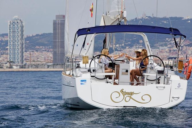 Barcelona Private Sailing with Open Bar & Snacks (max 9) - The skippers make a real difference