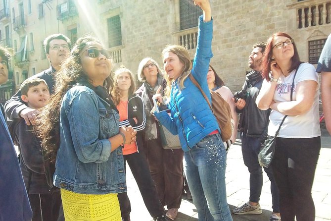 Barcelona Private Sweet Tasting & Stories - Las Ramblas adds a livelier city contrast