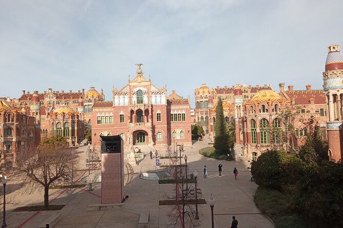 Barcelona Private Tour From Sant Pau to Sagrada Familia - From hospital design to sacred architecture
