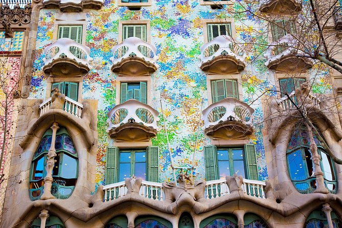 Barcelona Private Walking Tour through the City of Gaudi - Why this route works as a first look at Barcelona