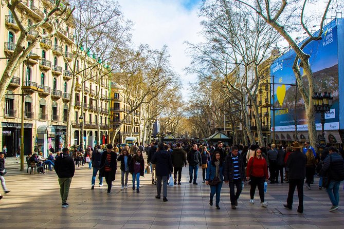 Barcelona Private Walking Tour through the City of Gaudi - Canaletes Fountain and Plaça Catalunya