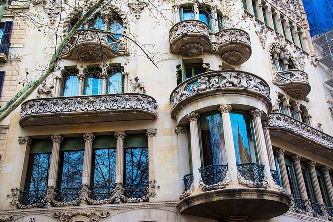 Barcelona Private Walking Tour through the City of Gaudi - Passeig de Gracia gives Gaudí room to breathe