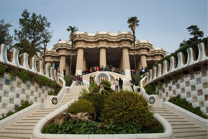 Barcelona: Reserved Group Entrance to Park Güell with Audio Guide - Who Will Enjoy This Most