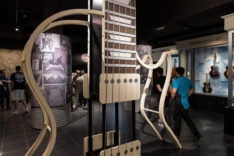 Barcelona: Rock Museum- Guitar Legends Hall - Record stores, jukeboxes, and holographic concerts