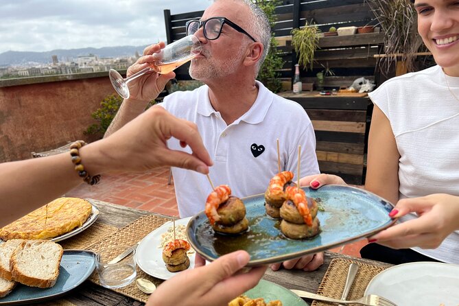 Barcelona: Rooftop Tapas & Sangria class with a Local Chef - Meeting Alfonso at noon in Barceloneta