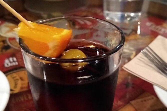 Barcelona´s Lunch or Dinner Tapas Tour: Food, drinks, happiness! - Why Ida makes a difference
