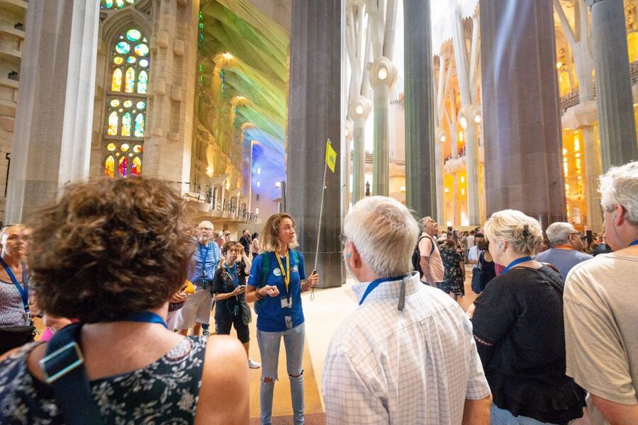 Barcelona: Sagrada Familia and Park Guell Combo Guided Tour - Should you book the Sagrada Família and Park Güell combo?