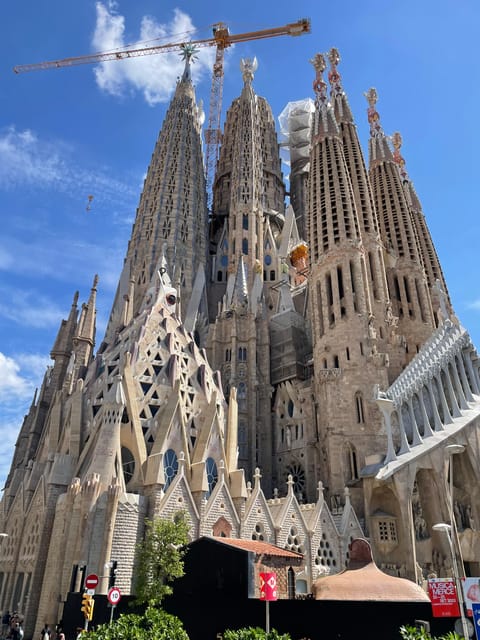 Barcelona: Sagrada Família and Park Güell Guided Tour - Practical Details Before You Go