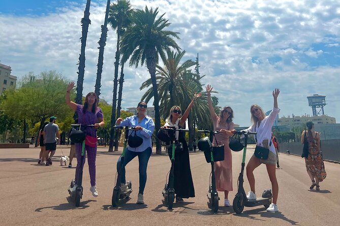 Barcelona Sagrada familia Electric Scooter or E-Bike Tour - Ending beside Barcelona Cathedral