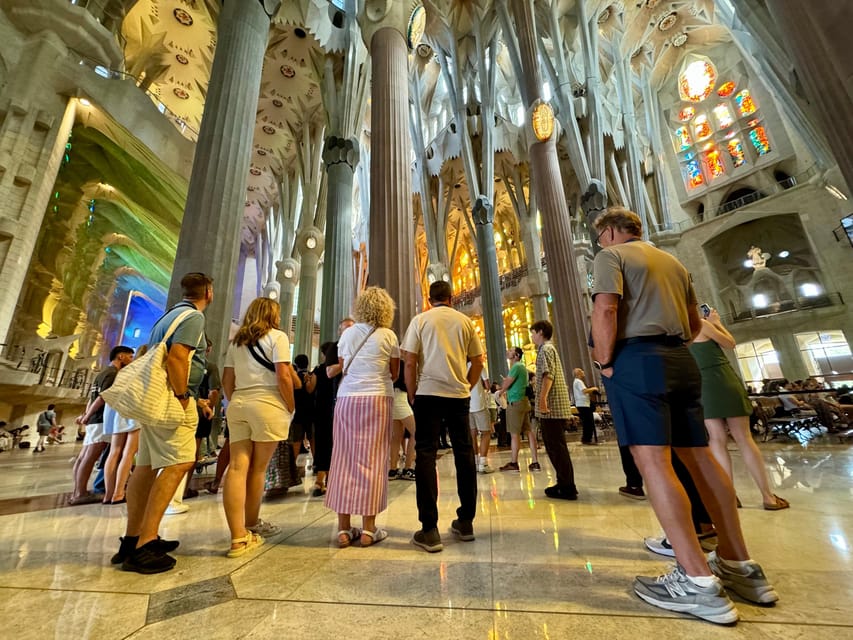 Barcelona: Sagrada Familia Entry Ticket and Guided Tour - The completion model and a project still in progress