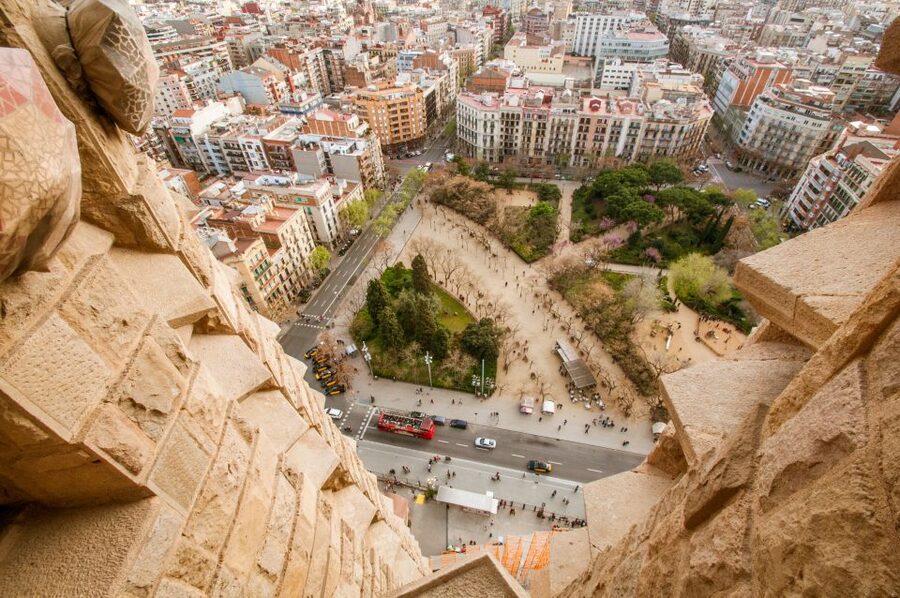 Barcelona: Sagrada Familia Guided Tour with Tower Access - Tower Access: A View With Stairs Attached