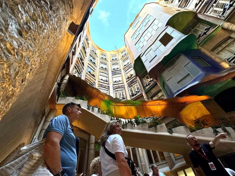 Barcelona: Sagrada Familia, La Pedrera & Cava Tasting Tour - Why this tour works for a first Gaudí visit