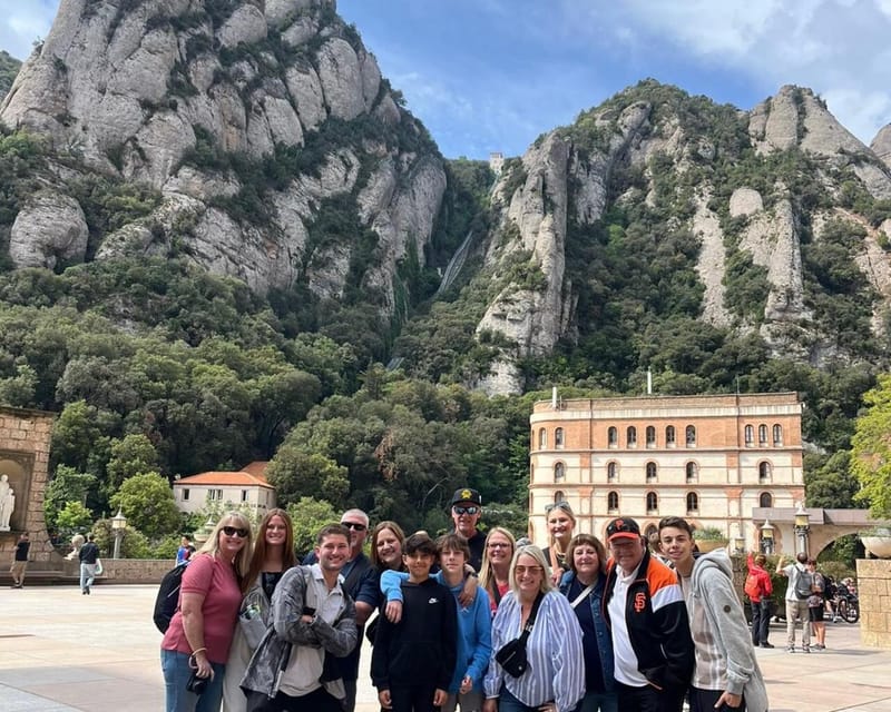 Barcelona: Sagrada Familia & Montserrat Full-Day with Pickup - Montjuïc views before the city center