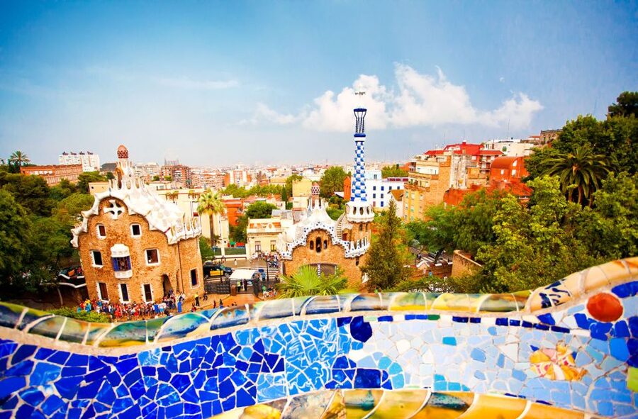 Barcelona: Sagrada Familia & Park Güell Guided Tour & Ticket - Price and overall value at $113