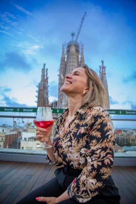 Barcelona: Sagrada Familia Tour with Optional Extras - Choosing the two-hour Barcelona sailing trip