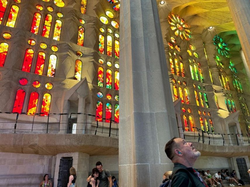 Barcelona: Sagrada Familia Tour with Skip-the-Line Access - Key points to know before you book