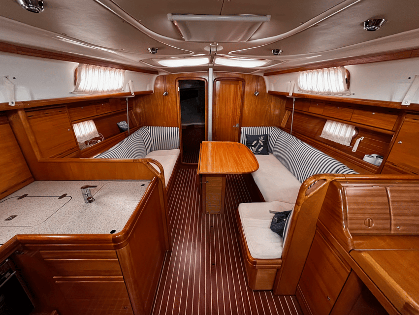 Barcelona: Sail with your private yacht - Food, drinks, and special occasions