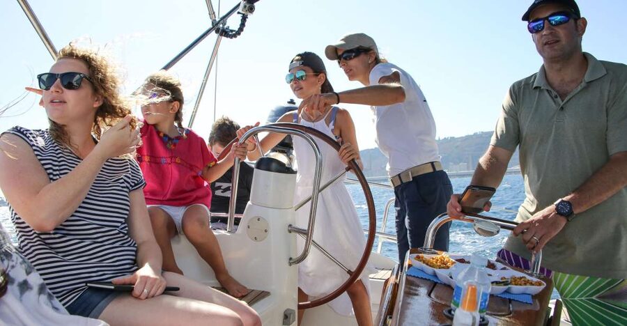 Barcelona: Sailing Tour with Spanish Tapas and Drinks - The possible Mediterranean swim stop