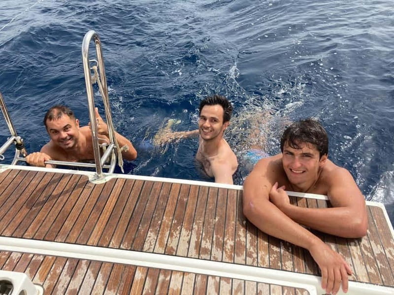 Barcelona: Sailing Tour with Tapas, Drinks and Swim Stop - The safety briefing and first look at the harbor