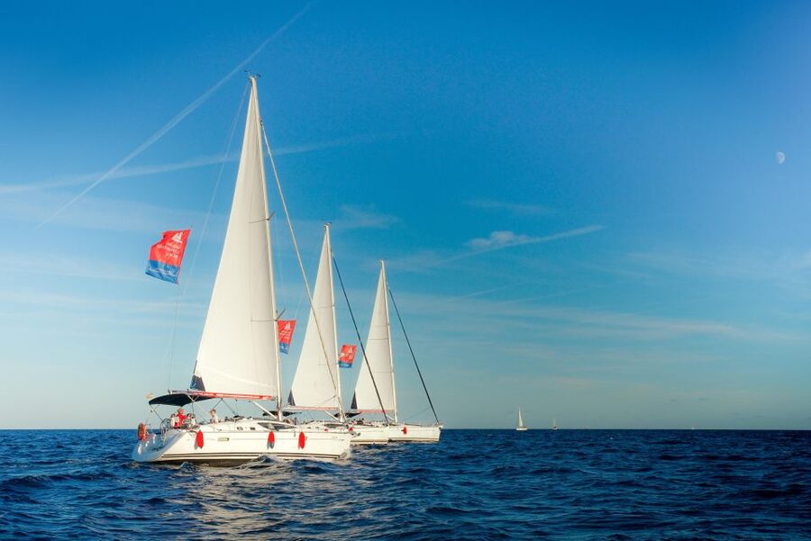 Barcelona: Sailing Tour with Vermouth and Drinks - Is $46 good value?