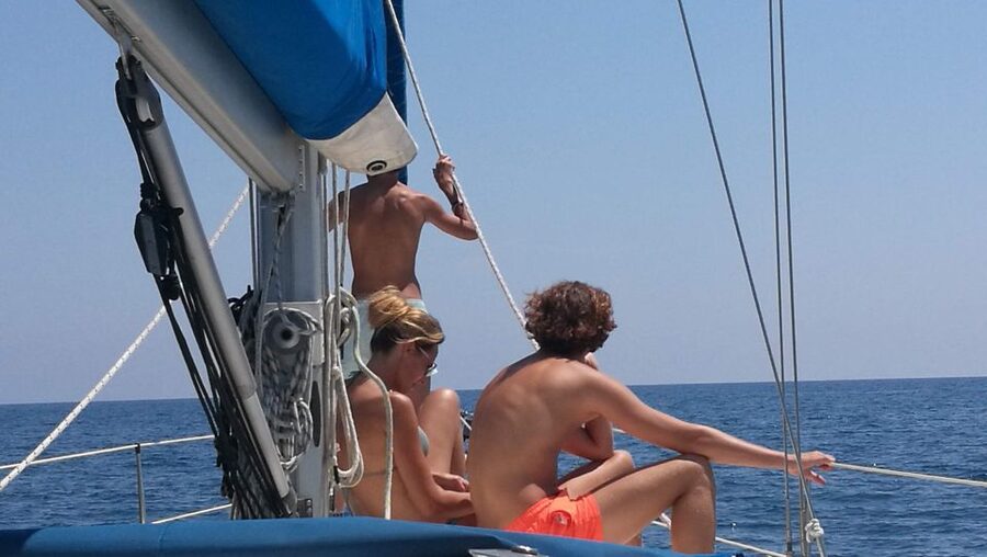 Barcelona: Sailing Trip with Drinks and Snacks - The 30-minute photo, drink, snack, and swim stop