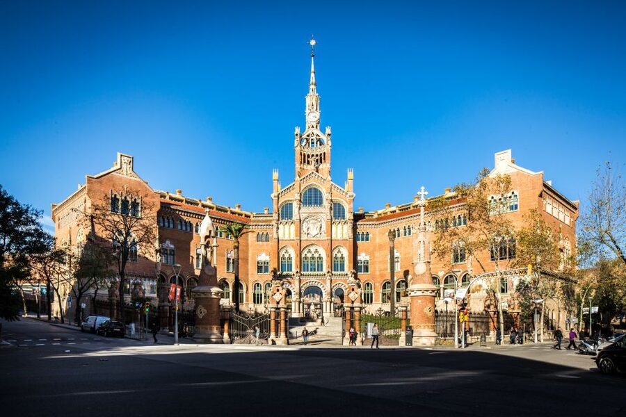 Barcelona: Sant Pau Recinte Modernista Entry Ticket - Entering the 1905 to 1930 Modernista complex