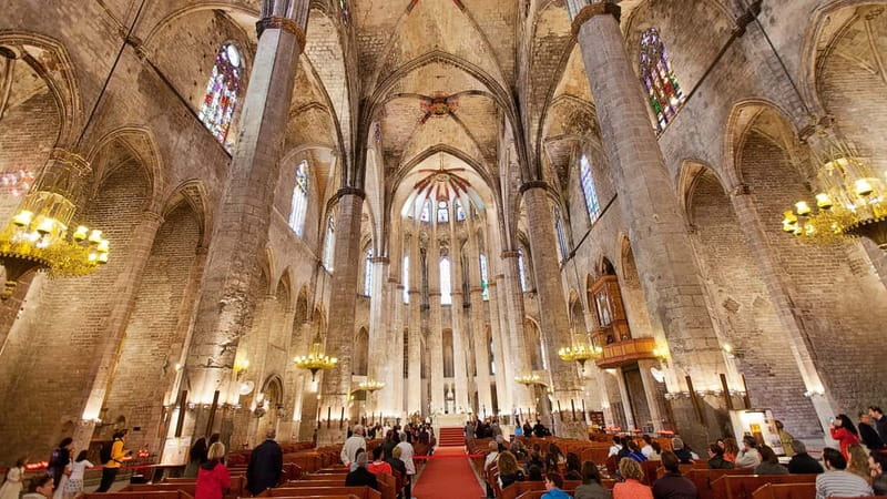 Barcelona: Santa Maria del Mar Tour & Terrace Access - Meeting at Passeig del Born, 5-1