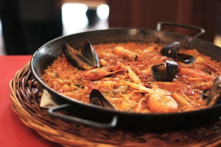 Barcelona: Secret Food Tour - Toward Barceloneta and the Mediterranean Table