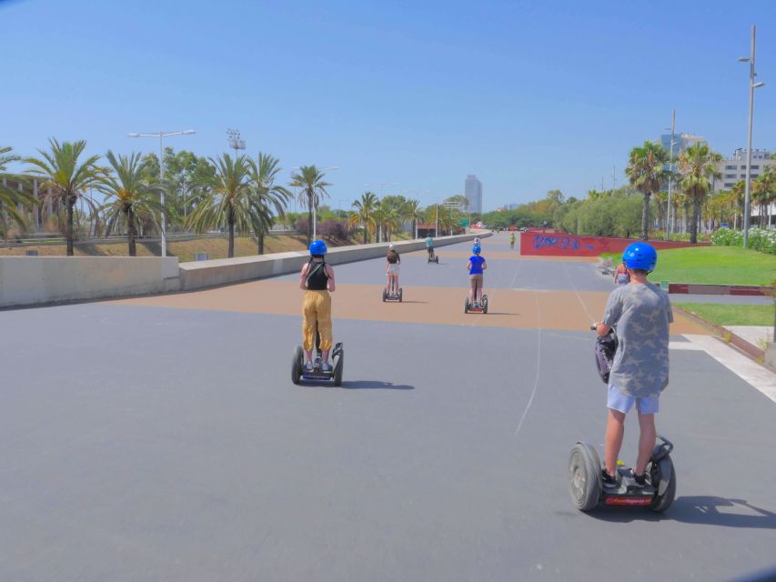 ❤️Barcelona Segway Tour ❤️ with a Local Guide - Who should book this ride?