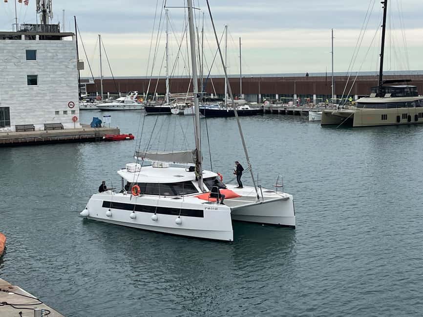 Barcelona: Shared cruise on luxury catamaran Drinks + Snacks - Barceloneta from the water