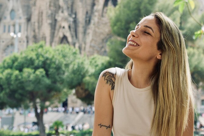 Barcelona Sightseeing by Bike with Photo Shooting and Tapas - Barcelona Cathedral and the Gothic Quarter