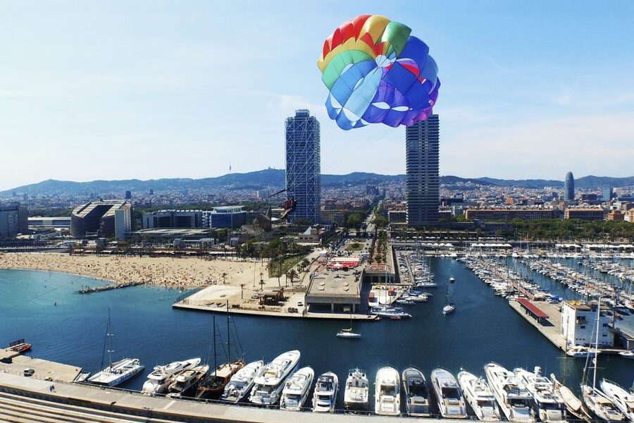 Barcelona: Small-Group Parasailing Experience - What 12 minutes in the air feels like