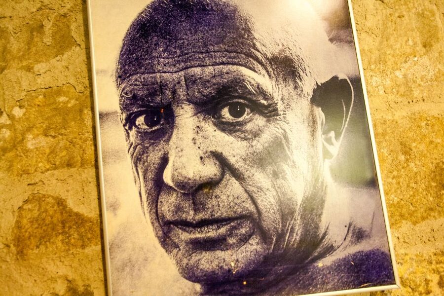Barcelona: Small Group Picasso Tour with Picasso Museum - Who should book this Picasso walk?