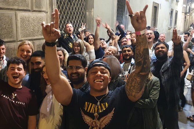 Barcelona speakeasy tapas pub crawl with hidden bars - Salsa clubs and the final club