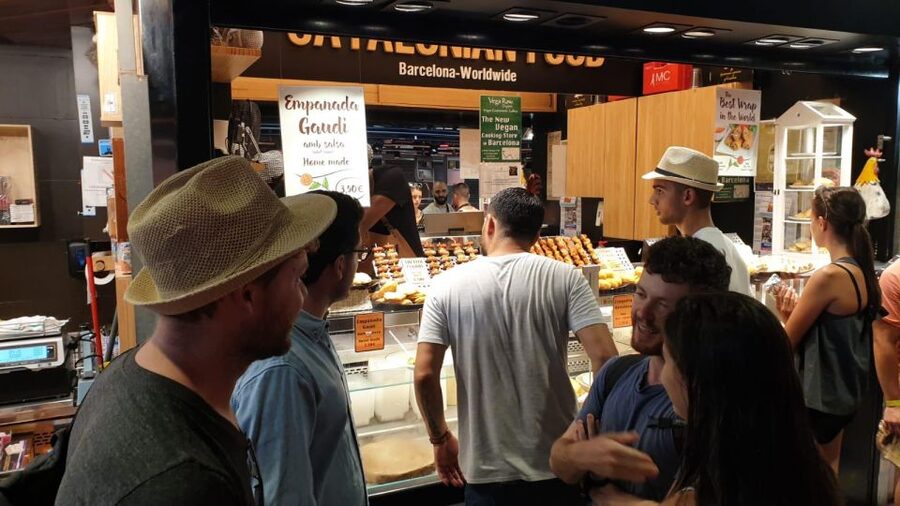 Barcelona: Street Food & Sightseeing Tour with Local Market - Family-run stops beyond the market