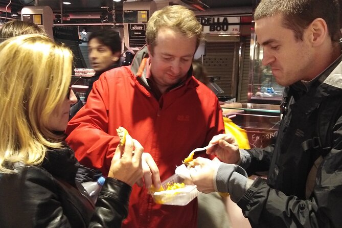 Barcelona Street Food Tour with Local Market & City Center Visit - The Gothic Quarter and Its Small Bites