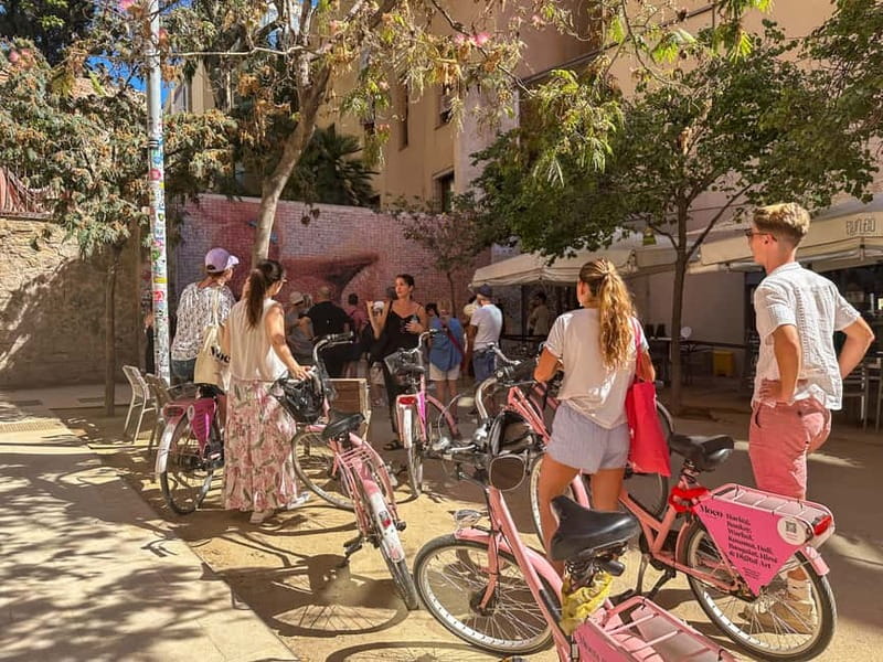 Barcelona | StreetArt Bike Tour Moco Museum - Port Vell, La Gamba, and El Cap de Barcelona