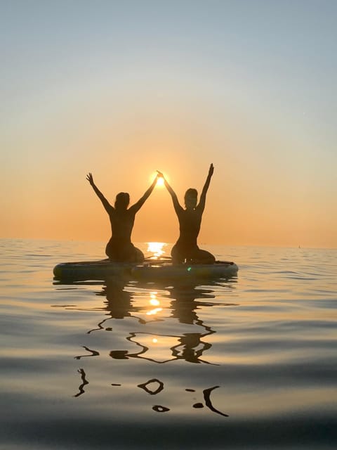 Barcelona: Sunrise Standup Paddle Tour w/ 4K Video & Coffee - Paddling toward the first light