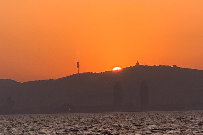 Barcelona Sunset and Day Sailing Cruise - A group of eight, or a quieter private-feeling ride