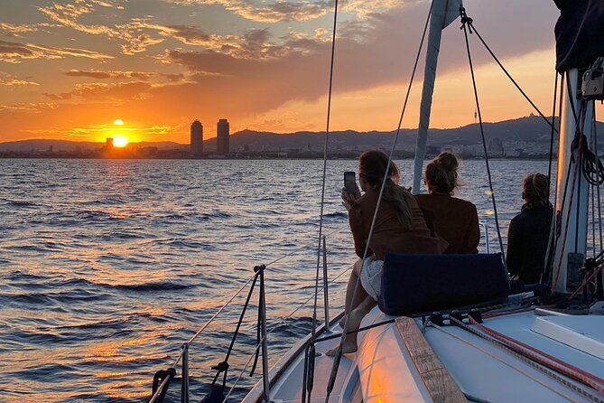 Barcelona Sunset Cruise with Open Bar of Cava and Snacks - Key points to know before you book