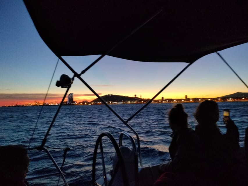 Barcelona: Sunset Cruise with Snacks and Drinks - At a glance
