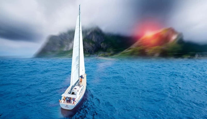 Barcelona: Sunset or Afternoon Yacht Cruise with Drinks - The 52-foot yacht makes the difference