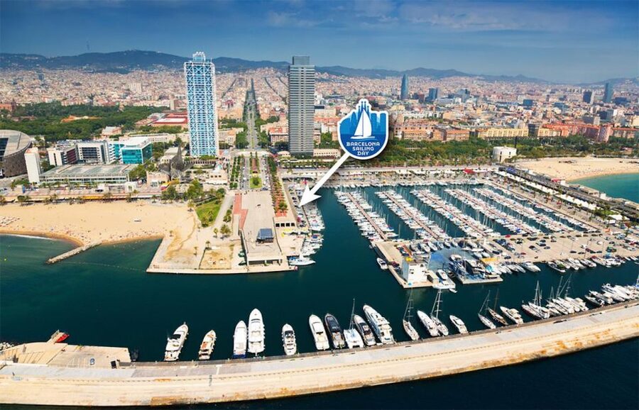 Barcelona: Sunset Sailing Tour with Open Bar & Snacks - Practical tips for a smoother evening