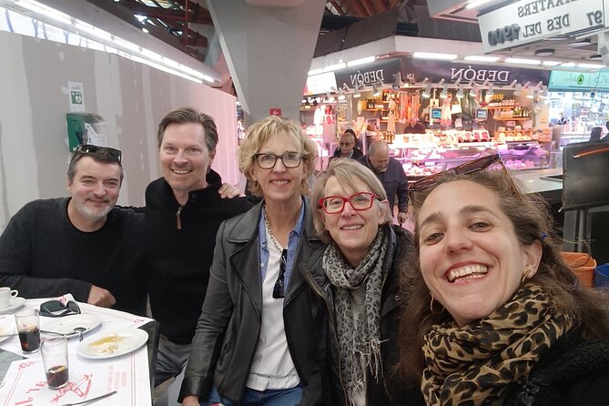 Barcelona tailored tapas & drinks tour with a native guide - Gothic Quarter walks and market stops