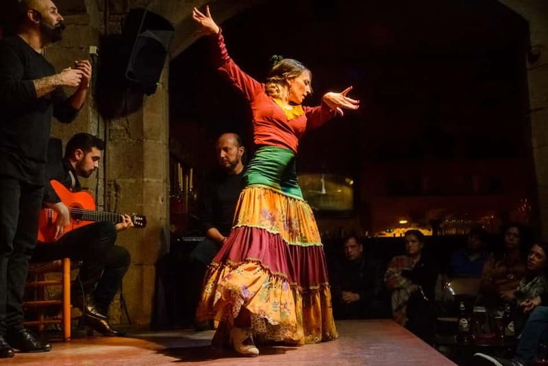 Barcelona: Tapas and Wine with Flamenco Show in the Old Town - Starting near El Born and Via Laietana