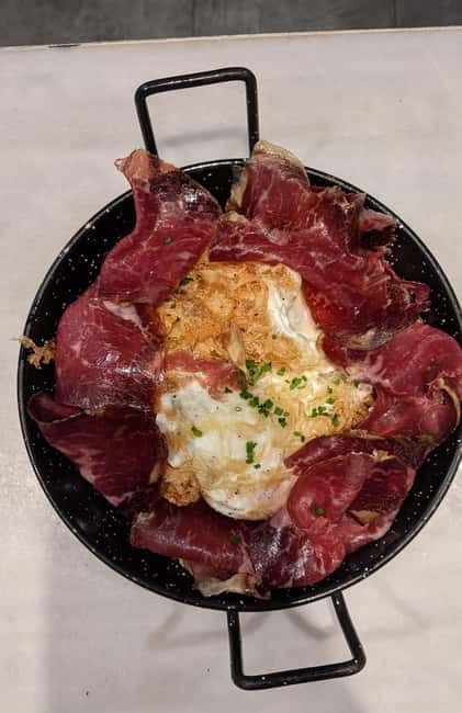 Barcelona: Tapas Crawl full meal & drinks all included - Booking details that affect your decision