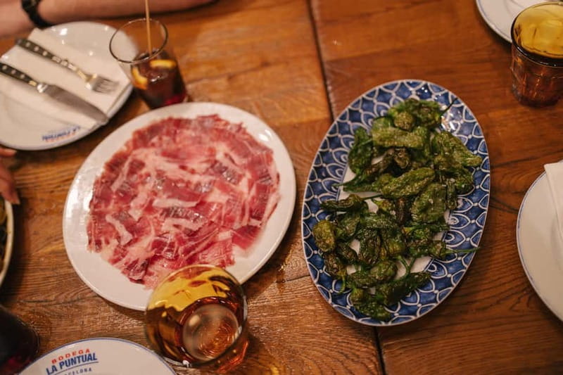 Barcelona: Tapas Food Crawl Walking Tour with Tastings - What the included drinks add